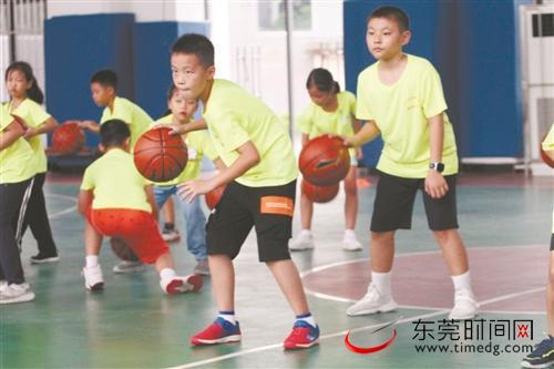 职业篮球教练如何制定有效的赛制训练计划?_0